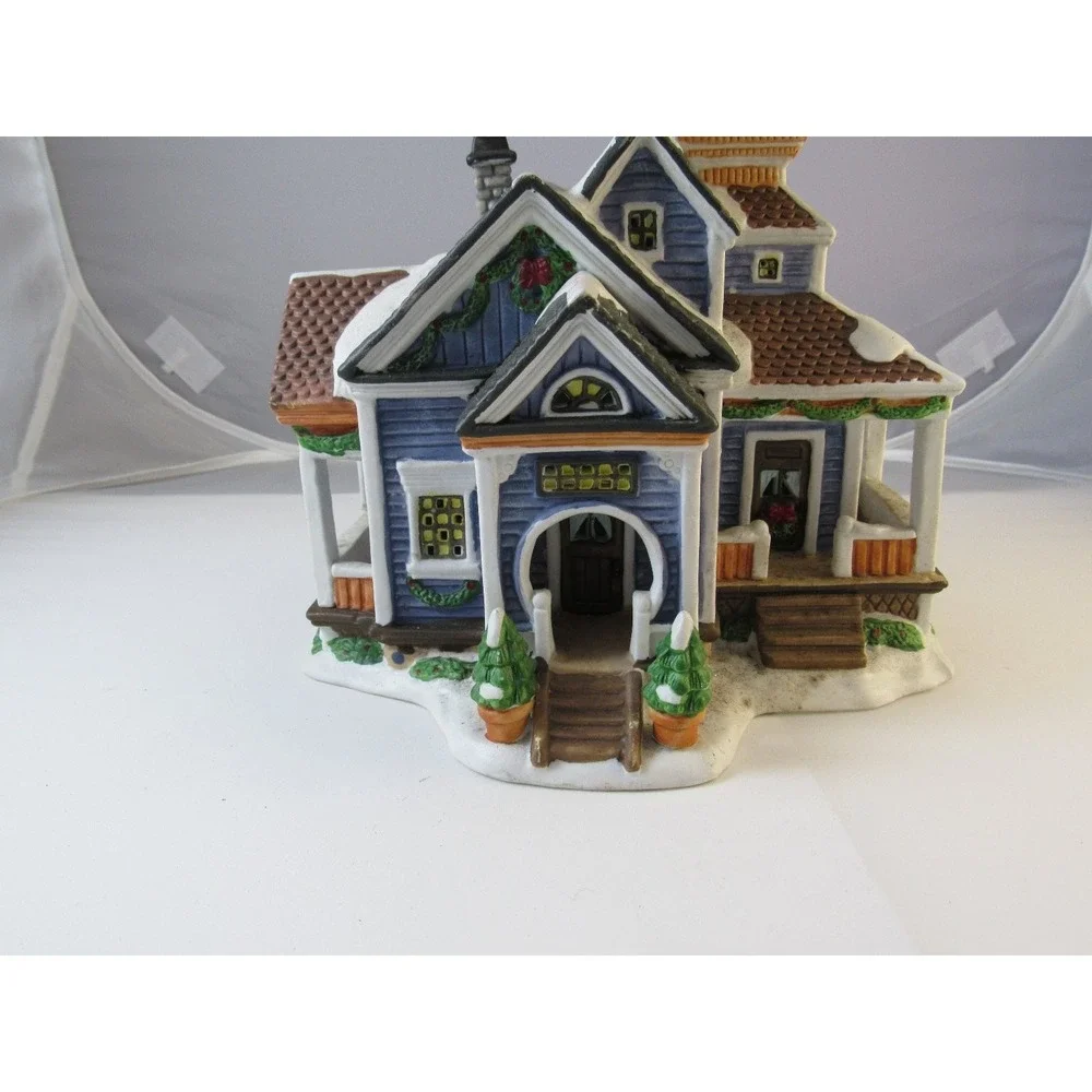 Carole Towne 2002‎ Blue Victorian Birdhouse Christmas Village Decor